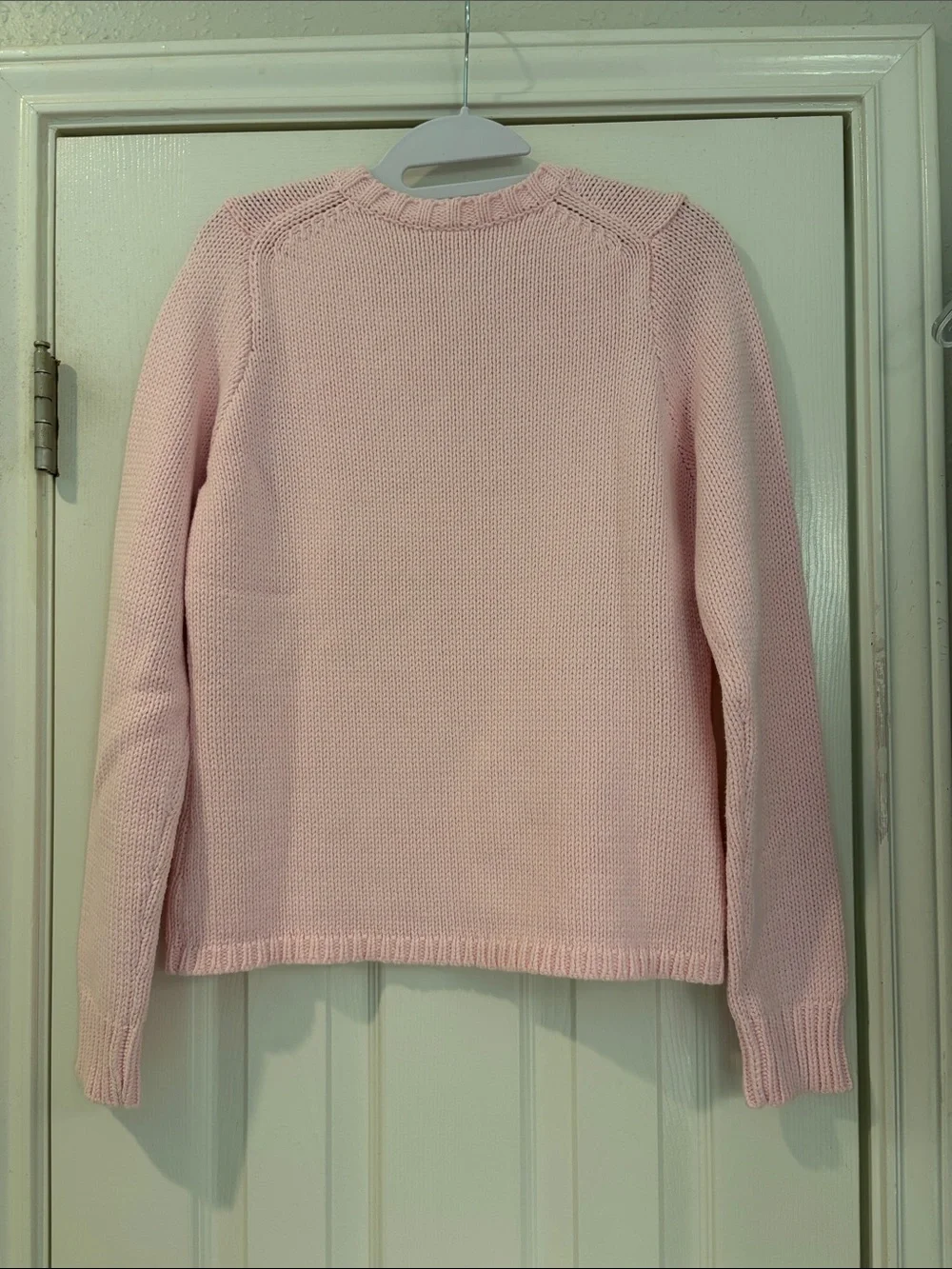 GAP Soft Pink V-Neck Sweater - Picture 2 of 5